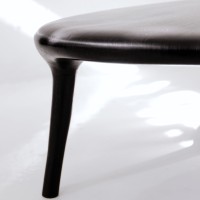 <a href="https://www.galeriegosserez.com/artistes/loellmann-valentin.html">Valentin Loellmann </a> - One Piece - Table basse